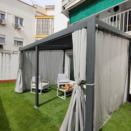 Casa Mallen, Con Amplia Terraza, En El Barrio De Nervion Севилья Экстерьер фото